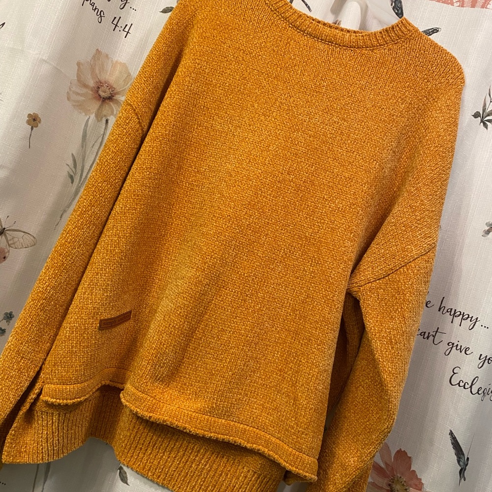 ♠️NWT Simply Southern Crewneck Sweater